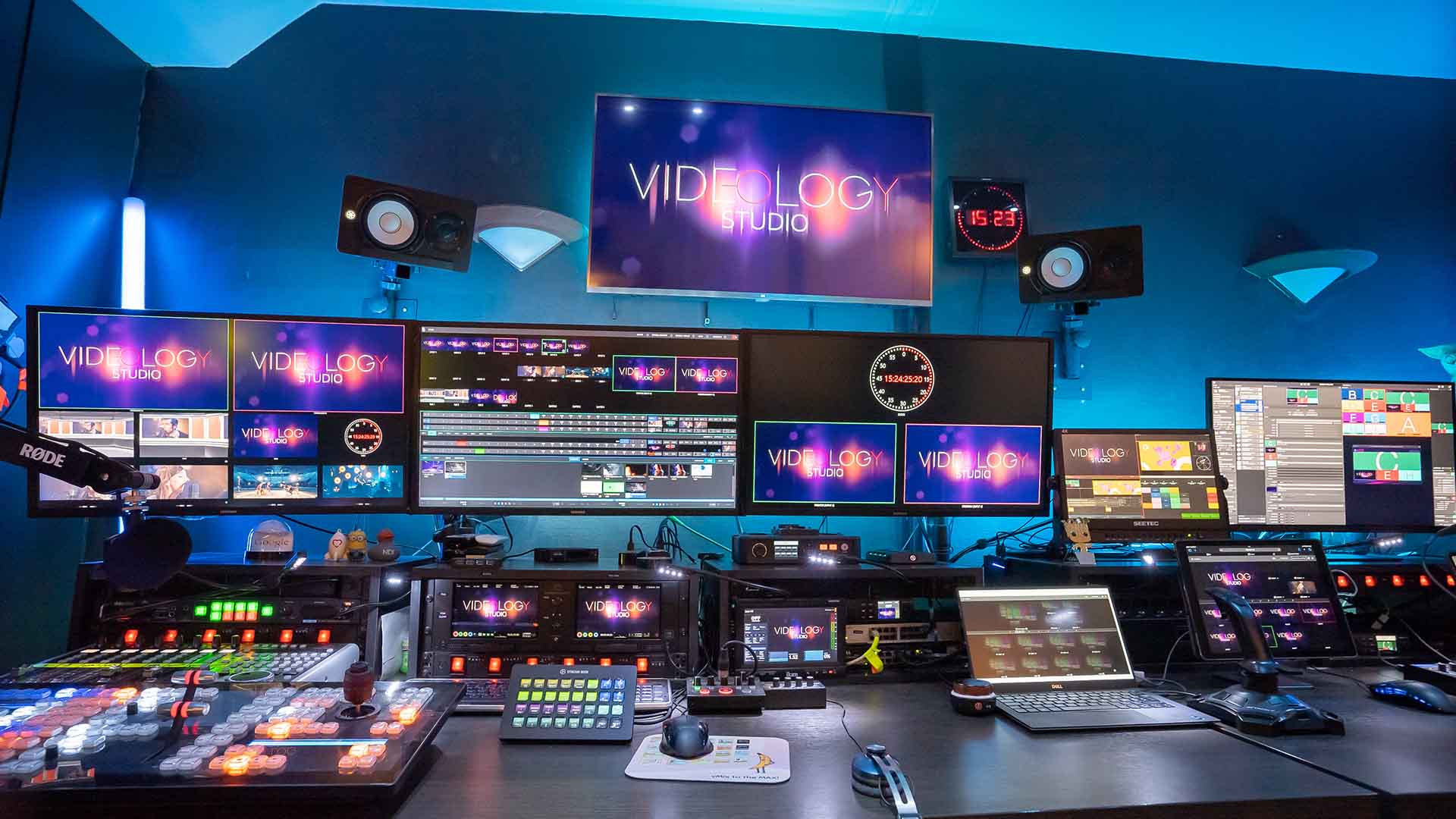 Studio TV avec régie tout équipée